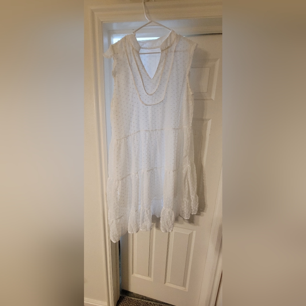 White Summer adress